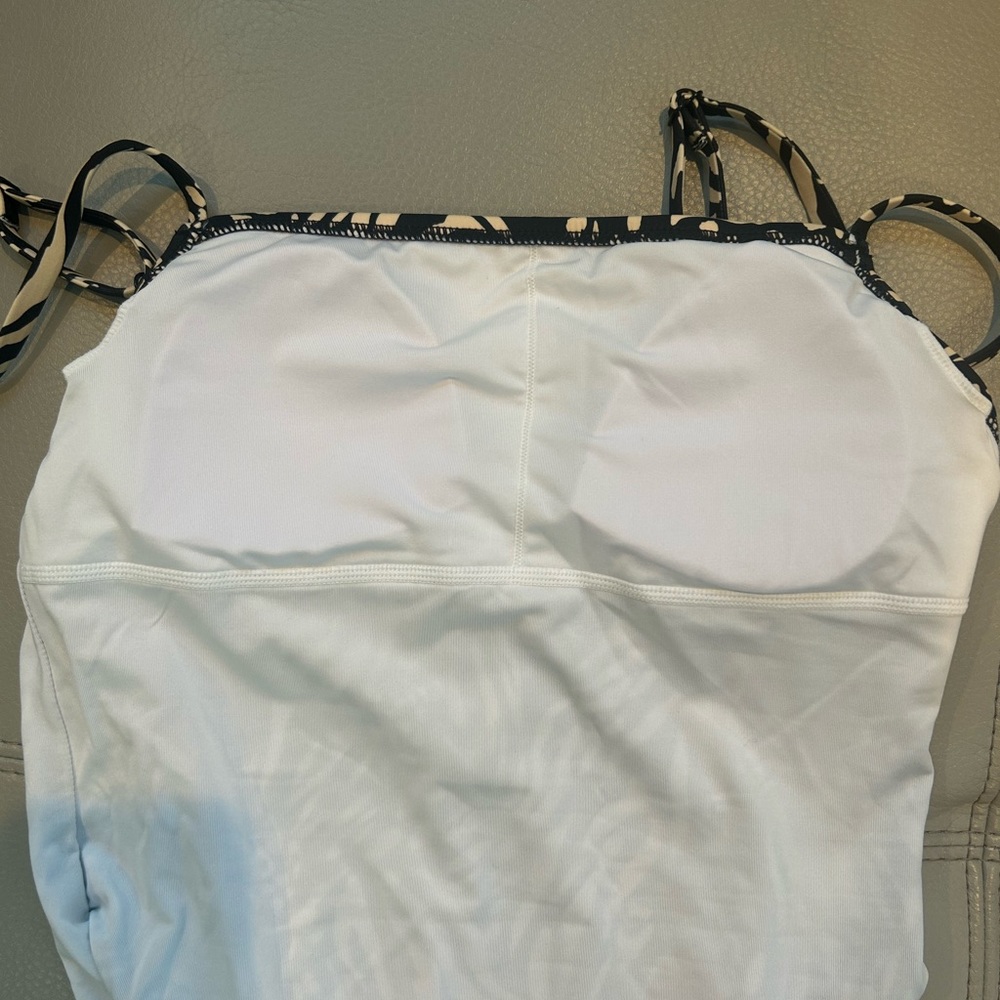 ✨Quiksilver (NWOT) One-piece Swimsuit Size S✨ - Picture 7 of 7
